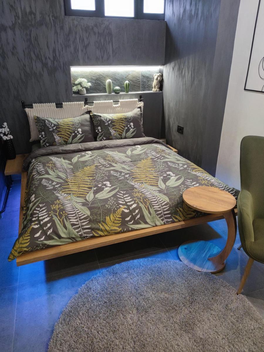 Biblioteka Spa Suite - Housity