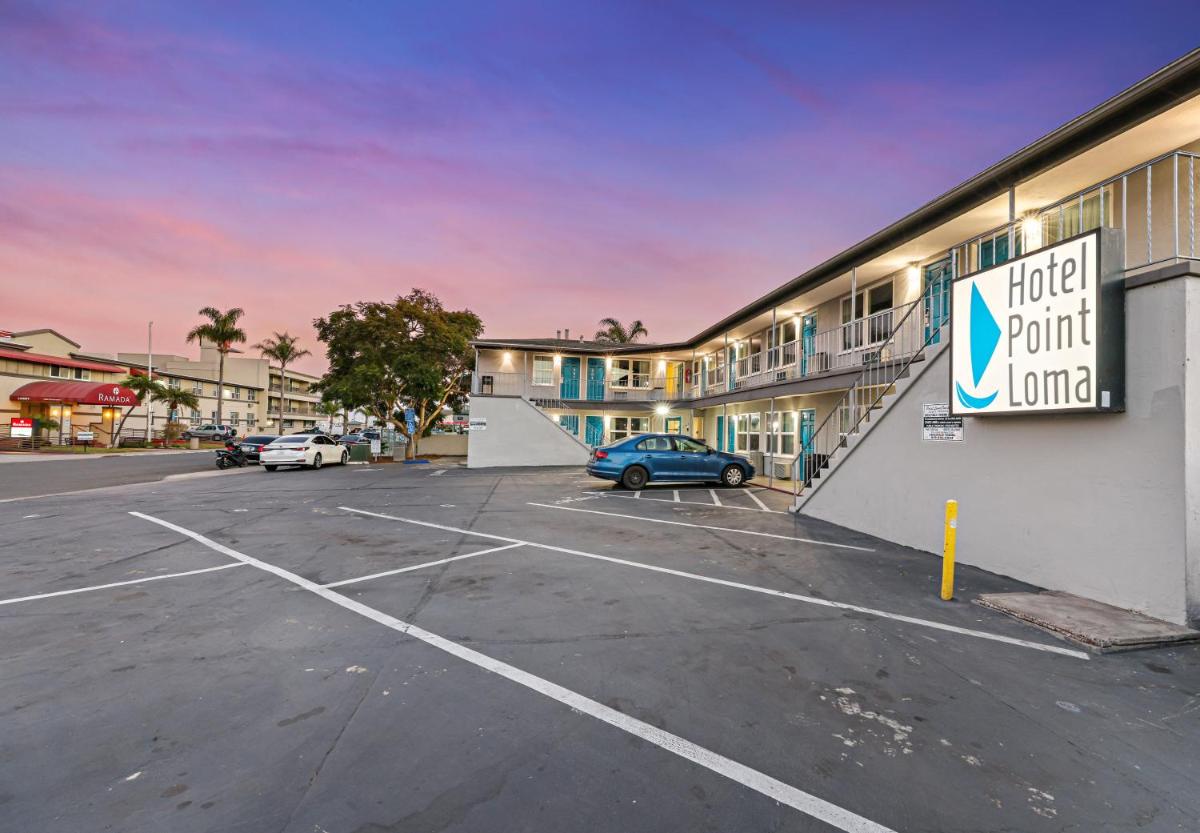 Hotel Point Loma - Housity