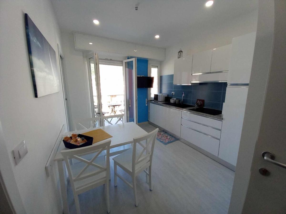 ANCORA vicino al mare BluDiPietraLigure - Housity