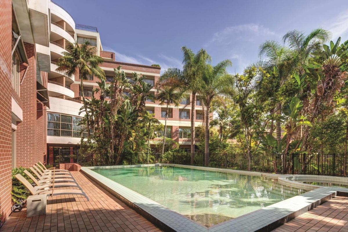 Adina Apartment Hotel Sydney Surry Hills - Housity