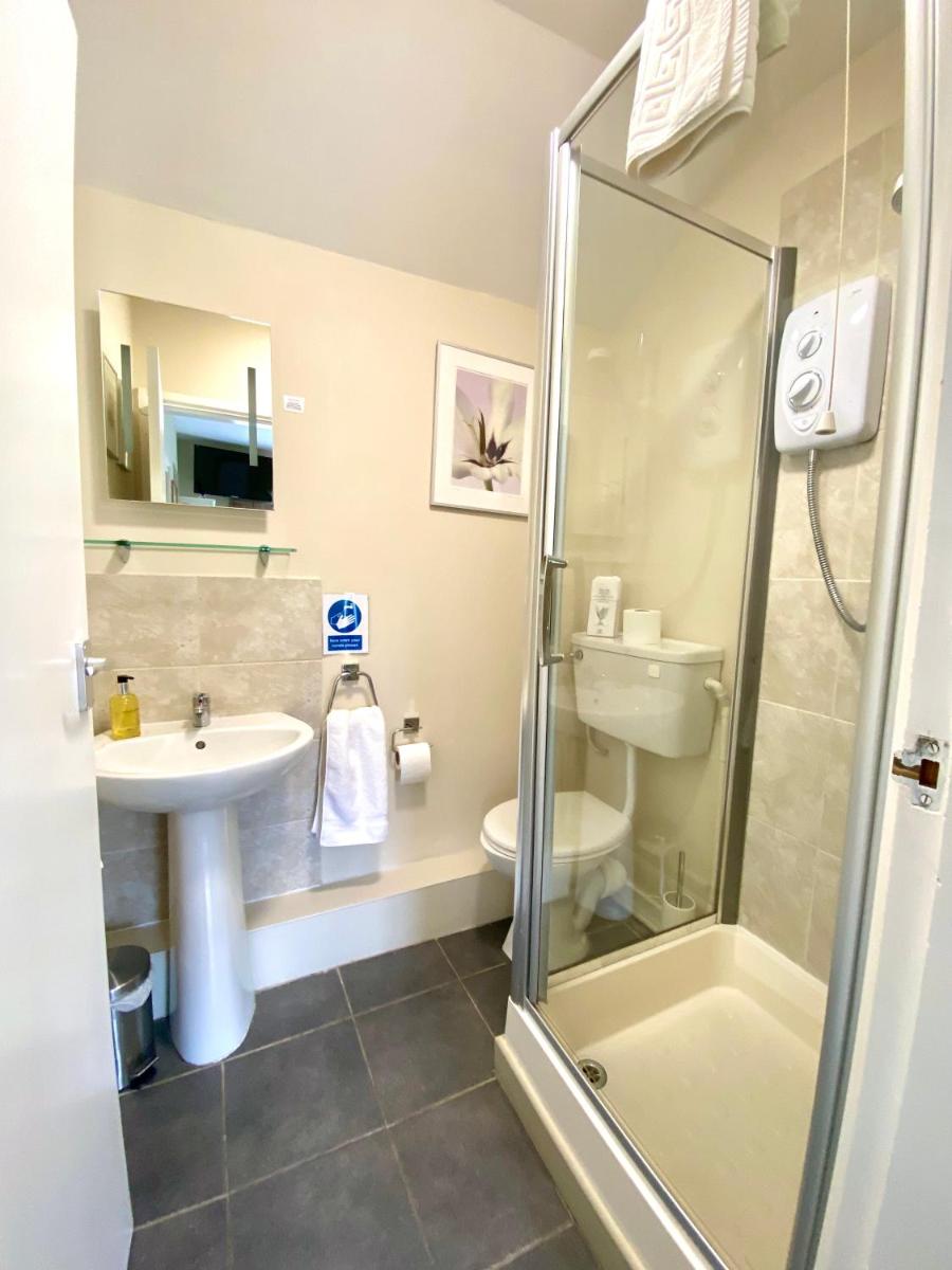 The Craven Arms - Housity