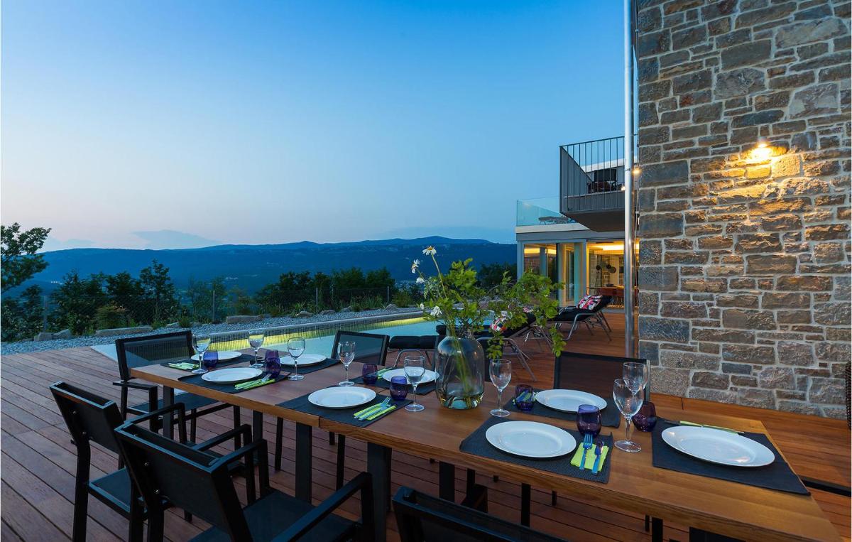 Nice Home In Buzet With Wifi, Outdoor Swimming Pool And Heated Swimming Pool - Housity