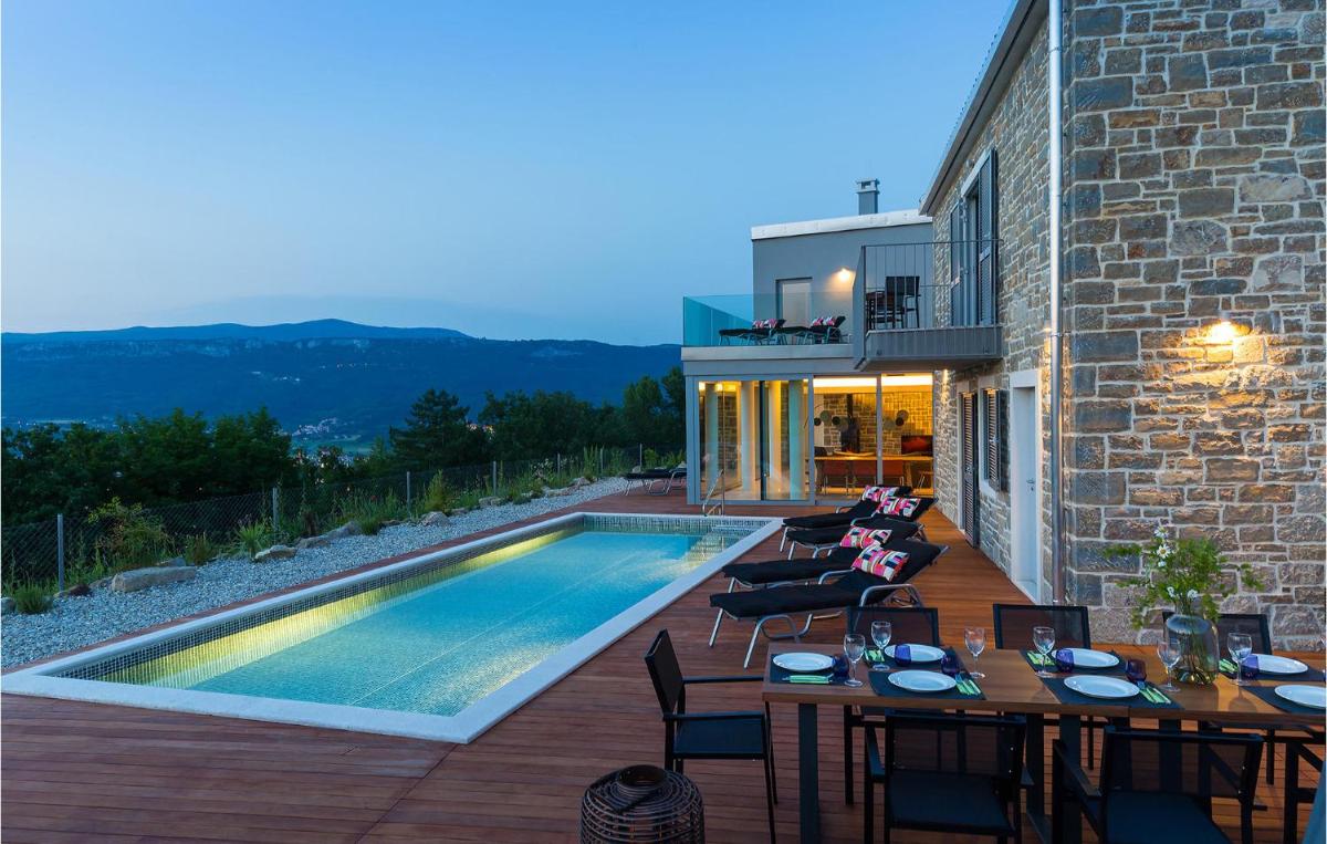 Nice Home In Buzet With Wifi, Outdoor Swimming Pool And Heated Swimming Pool - Housity