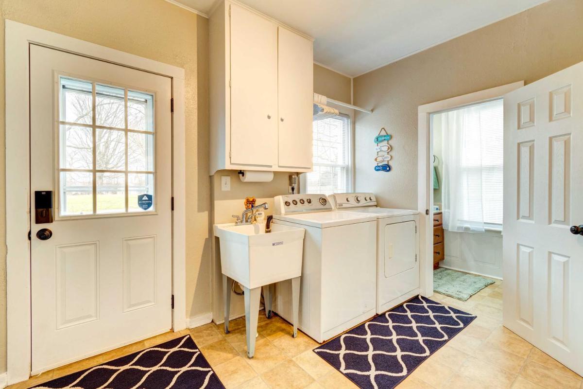 Sodus Point Home - Walkable to Beach! - Housity