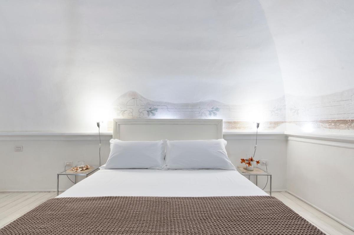 Casa di Lo Suites - Housity