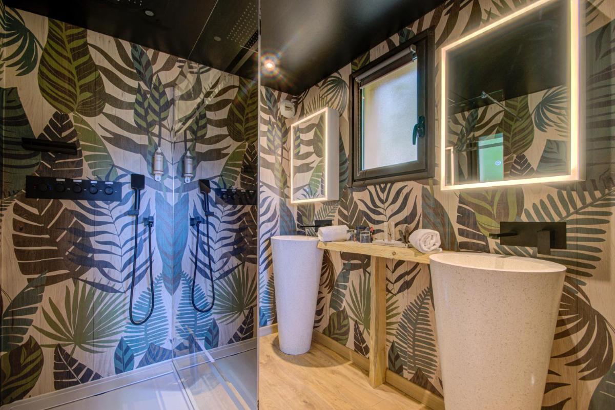 Salle de bains dans l'établissement Hotel Bastide & SPA - Villa de Lourmarin