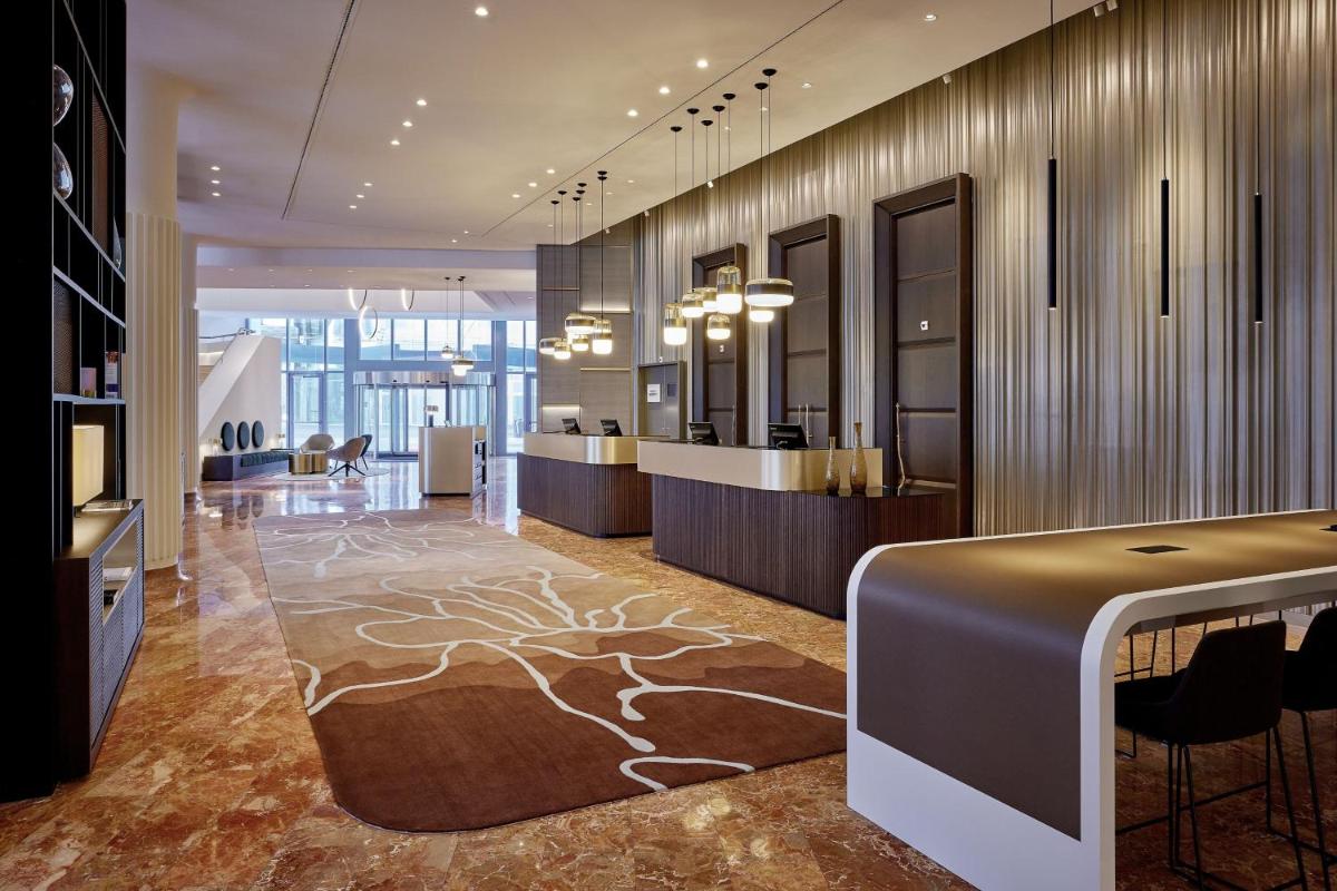 Basel Marriott Hotel - Hizvo