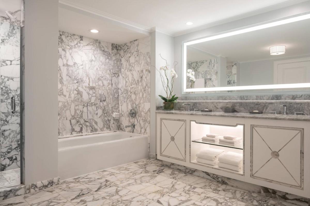 The Ritz-Carlton, New Orleans - Housity