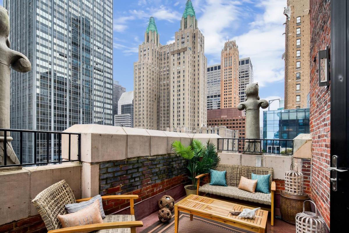 The Lexington Hotel, Autograph Collection - Housity