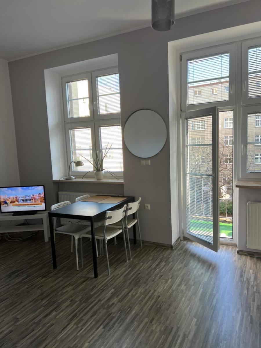 Apartament Centrum Msciwoja - Housity