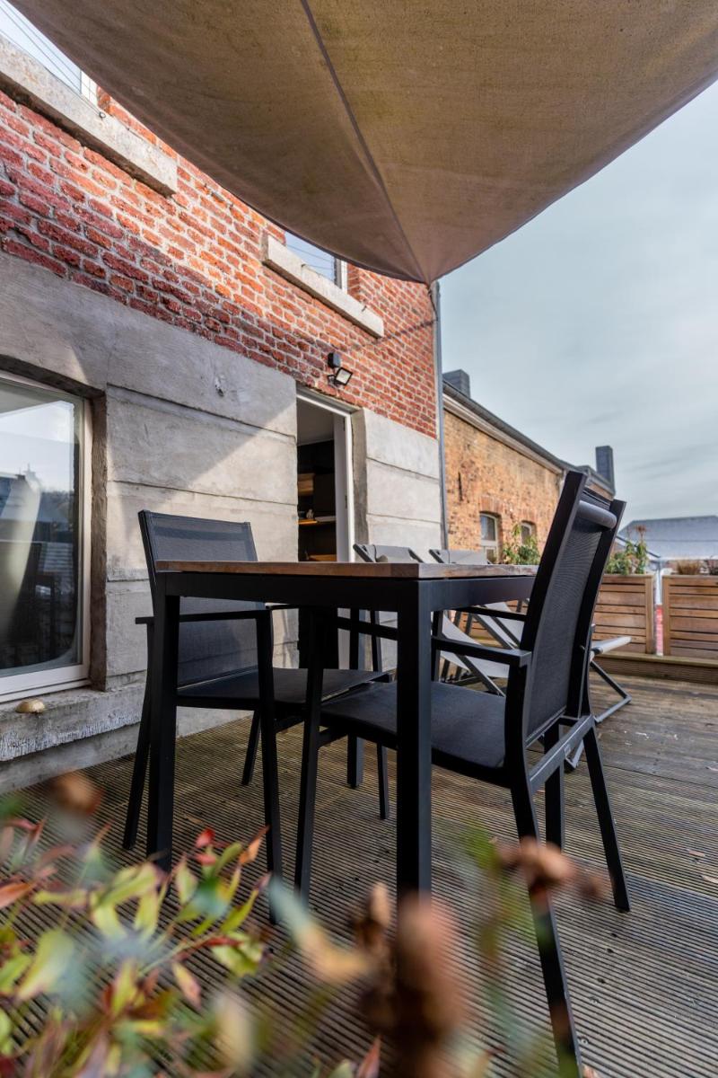Ardenne BnB gîte urbain avec terrasse - Housity