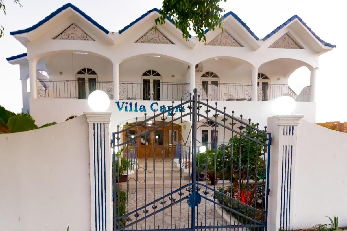 Hotel Villa Capri - Housity