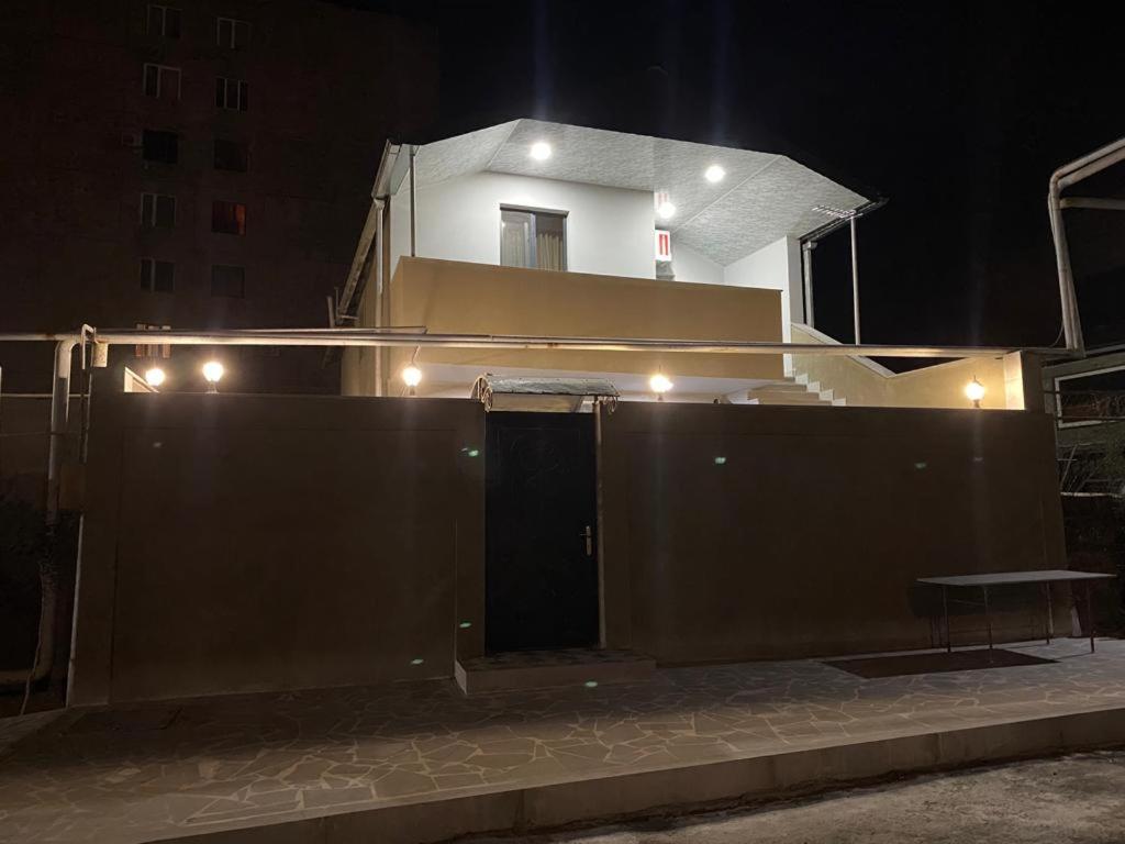 Comfortable home in Yerevan - Housity