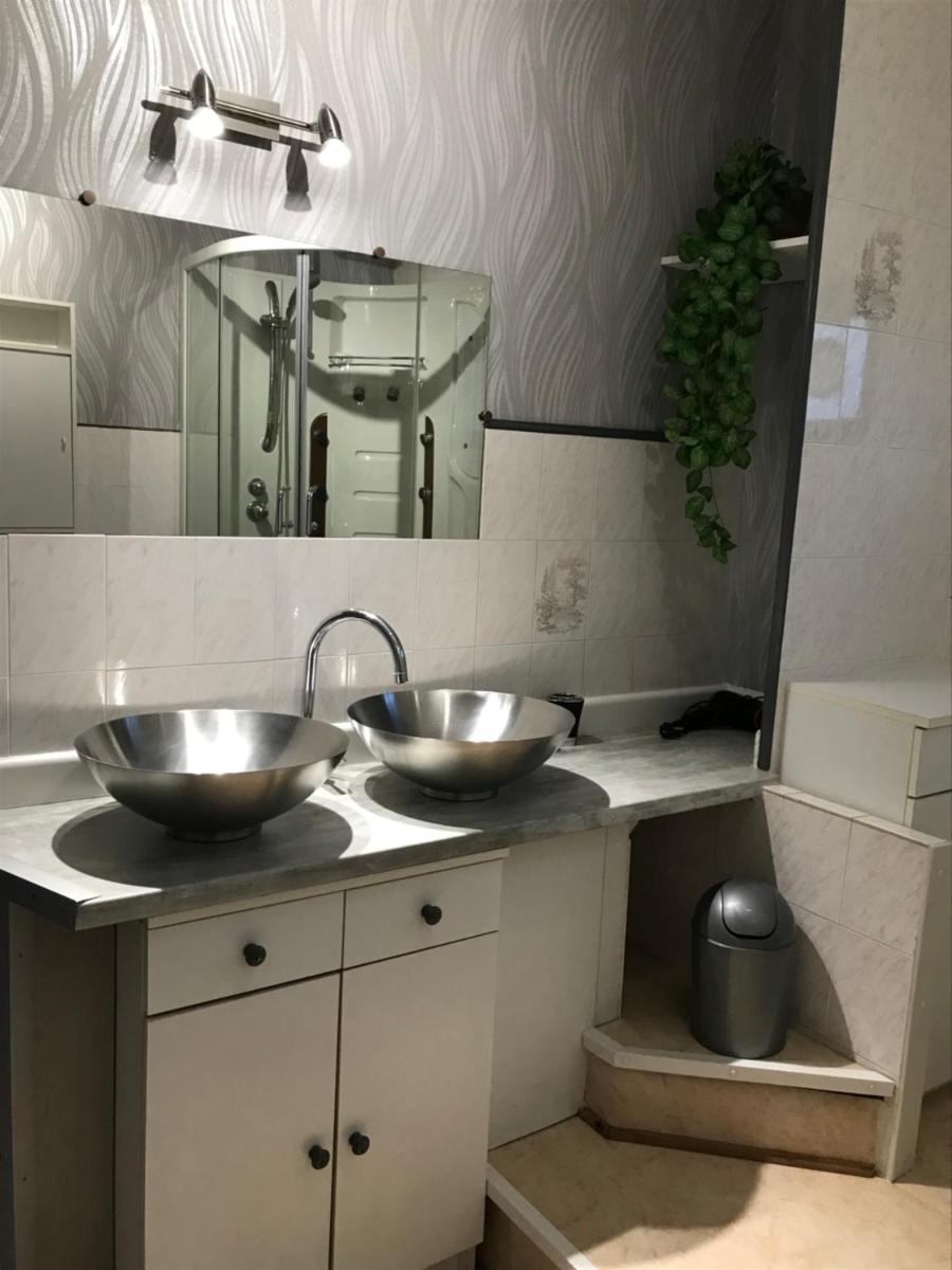 Une nuit près de l eau - Housity