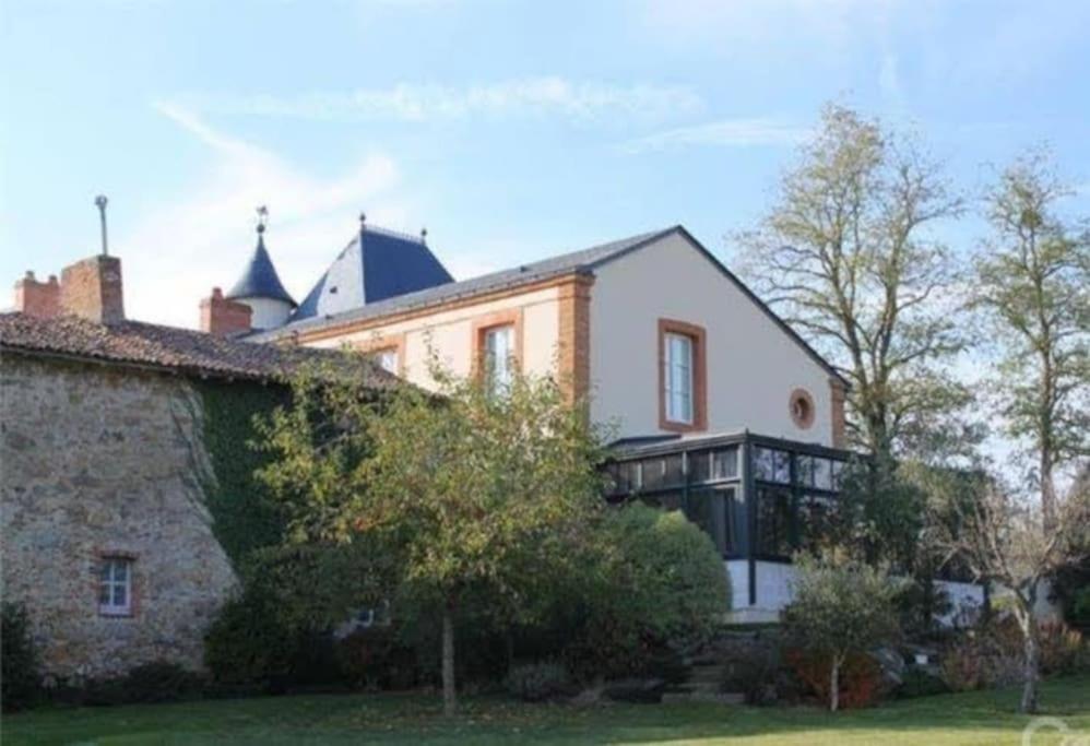 Le Logis Cholet 49300 lieu exceptionnel en famille ou amis - Housity