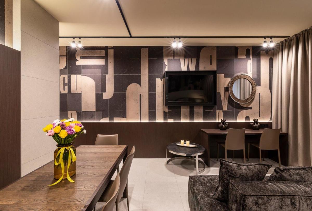 Suitetrails - High five apartments, Most City area