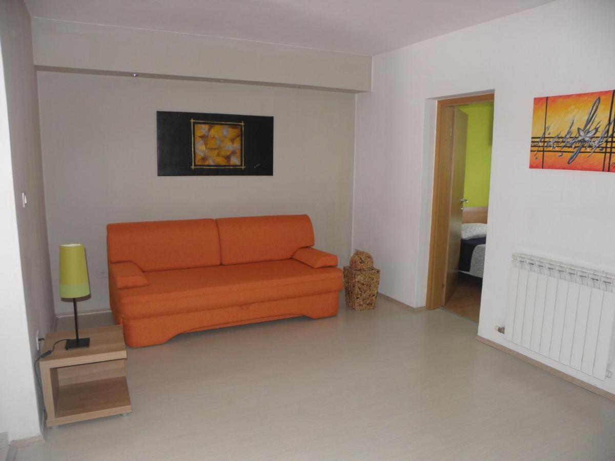 Apartment Ivana - Housity