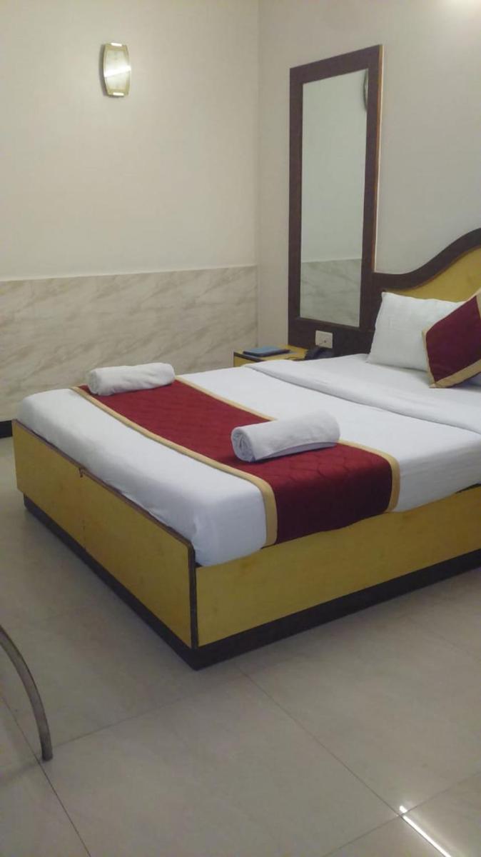 Ganga Sagar Hotel - Housity