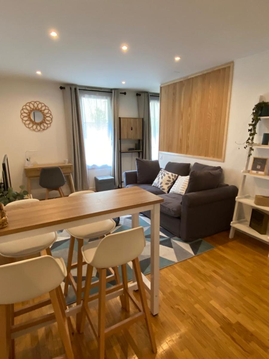 Cozy 2 pièces AUX PORTES DE PARIS ! - Housity