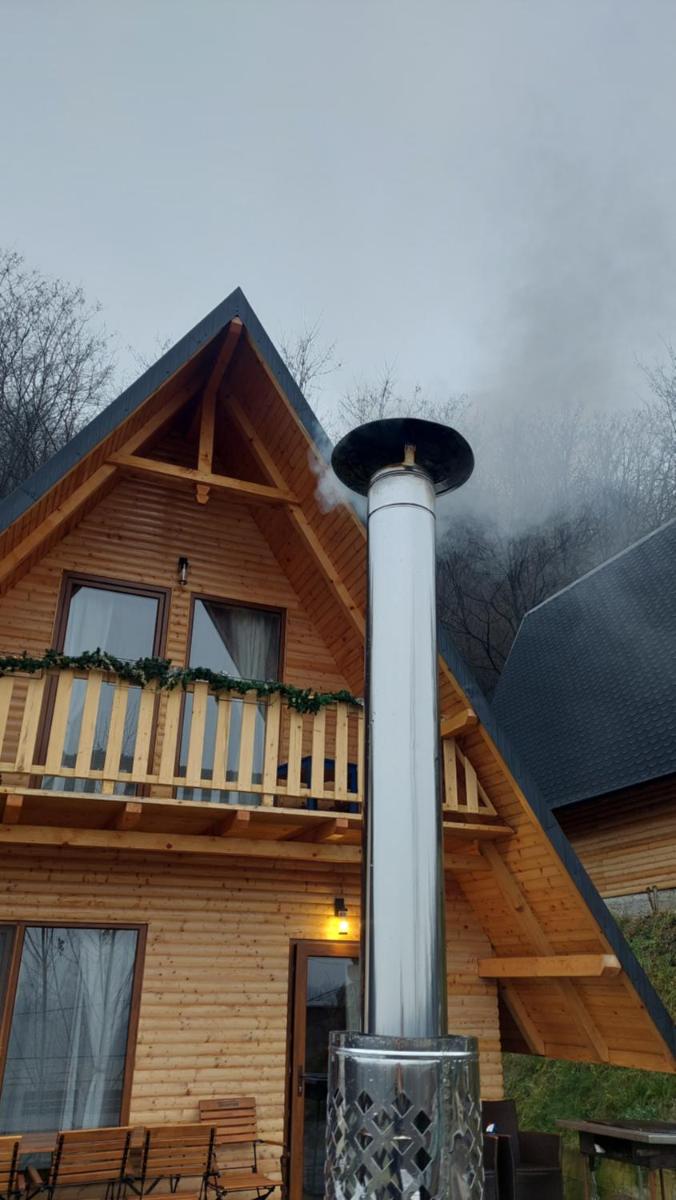 Hill House - Housity