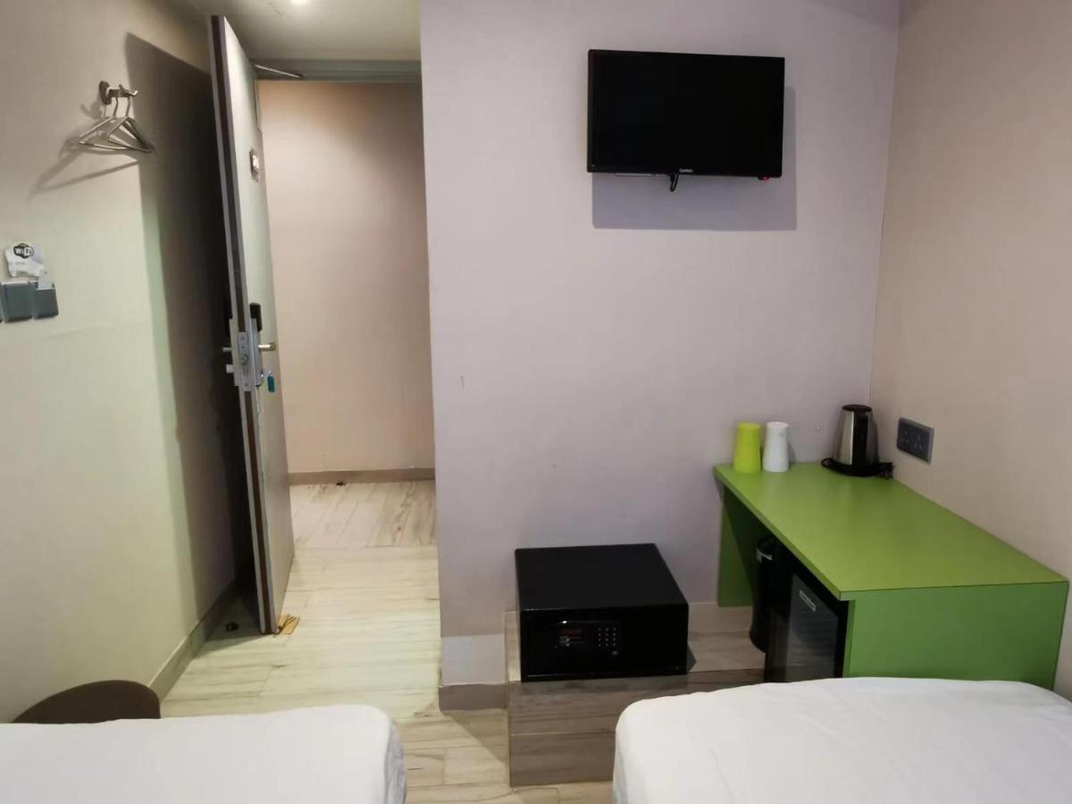 Pop E INN-B&B - Housity