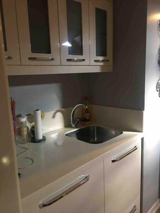 Florya Private Room with Terrace in Lux. Apt. - Housity
