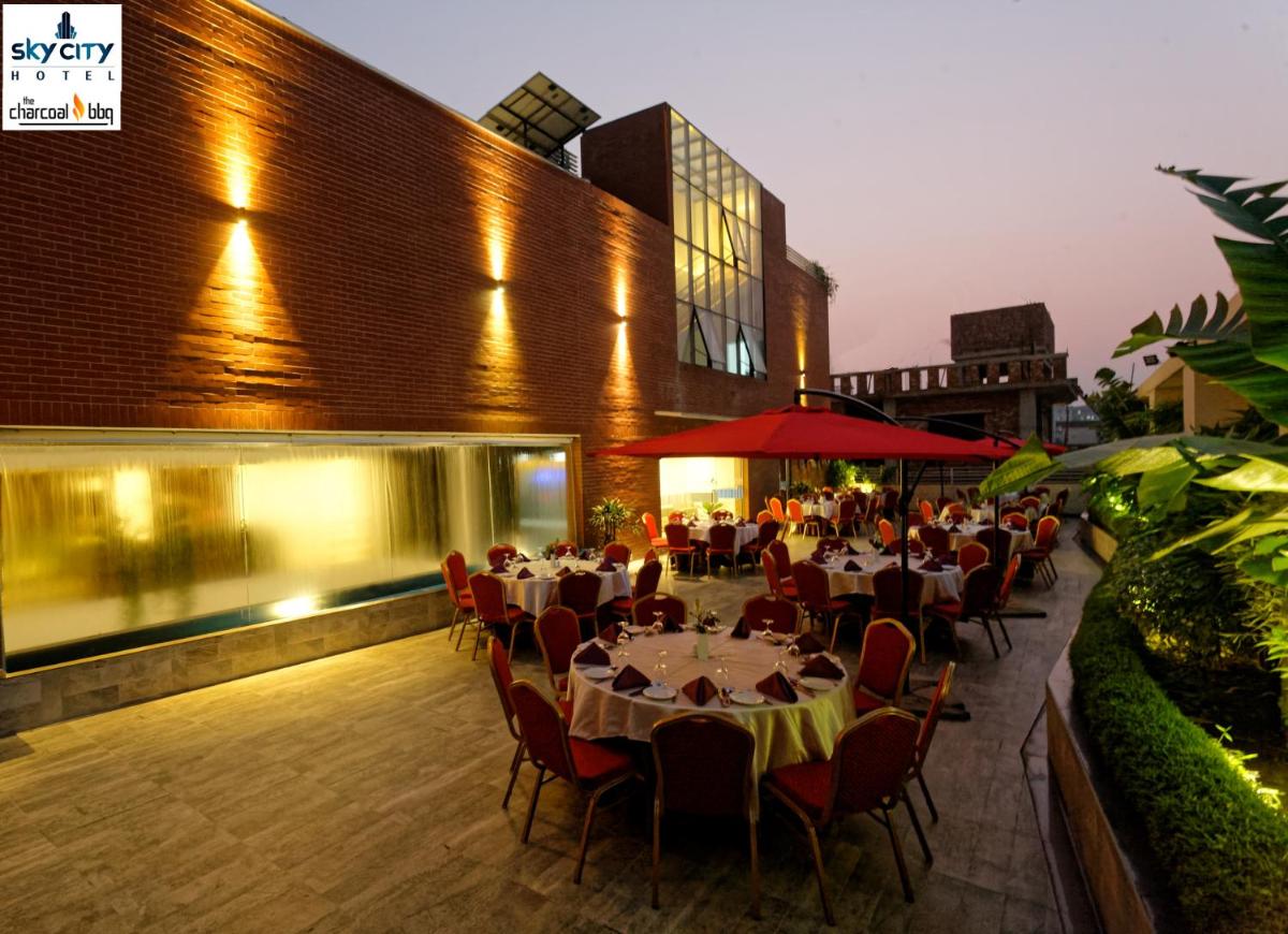Sky City Hotel Dhaka - Hizvo