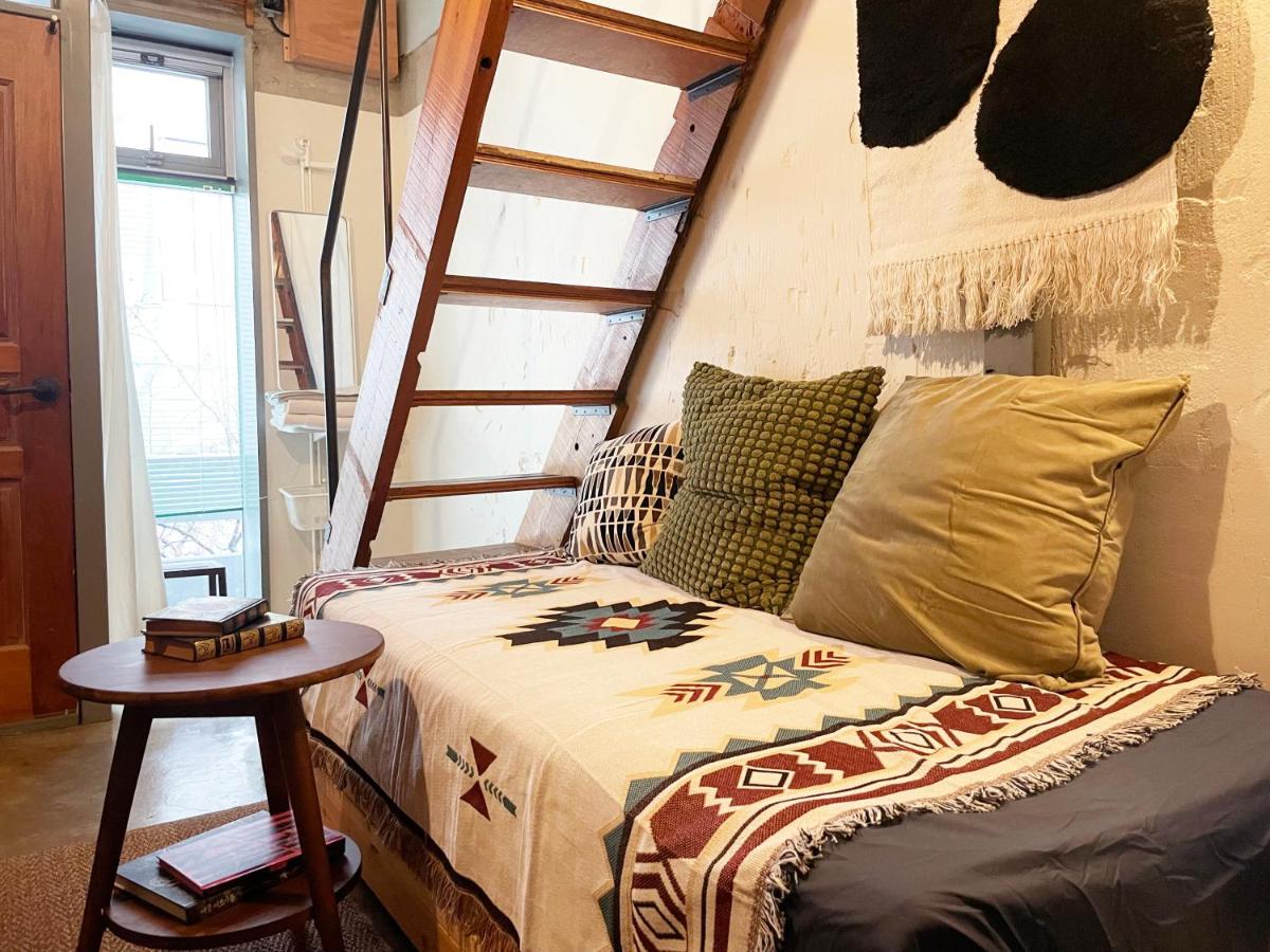 Hongdae Guesthouse Pajamaparty - Housity