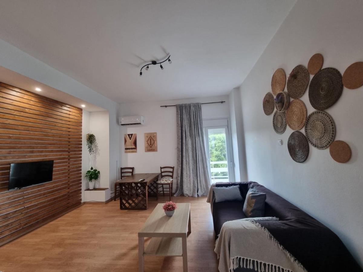 PINE TREE apartment - Housity