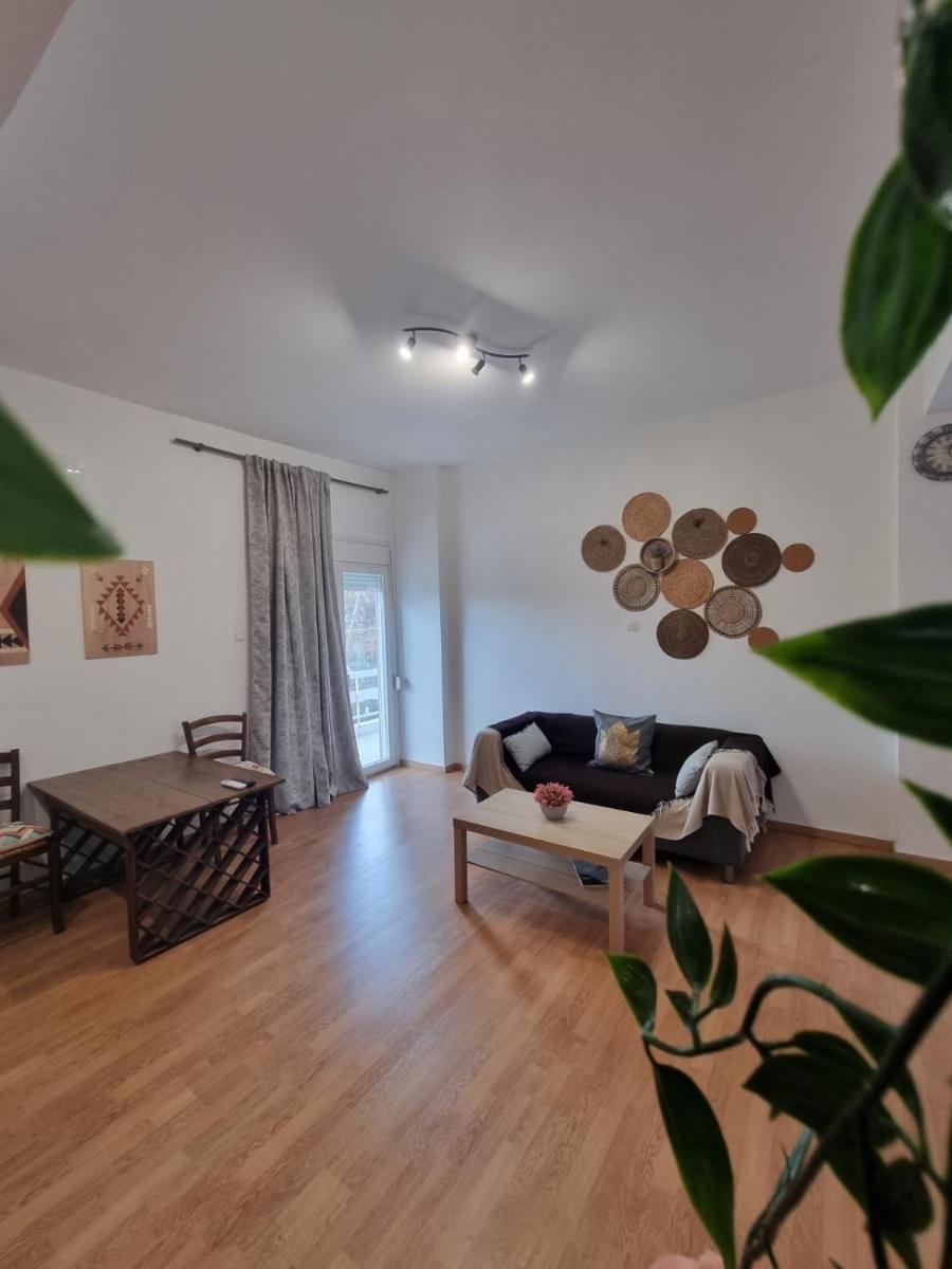 PINE TREE apartment - Housity