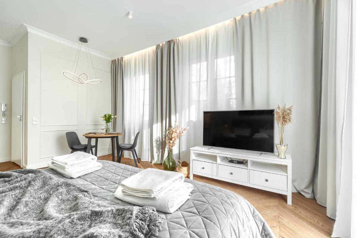 Villa 44 - Housity