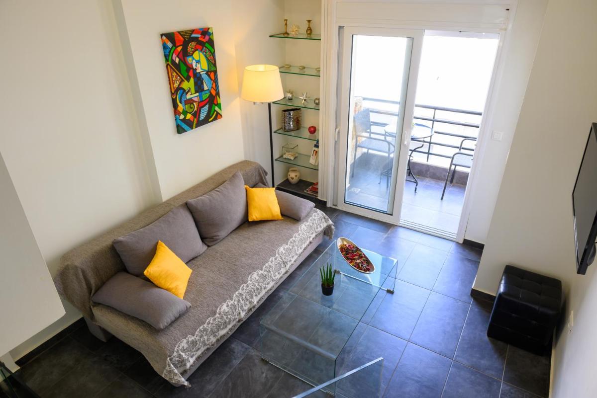 Luxury Studio Apartment in the City Center - Housity