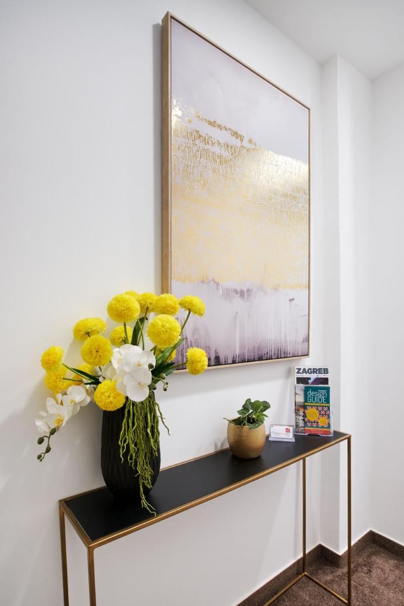 Art Like Rooms - Housity