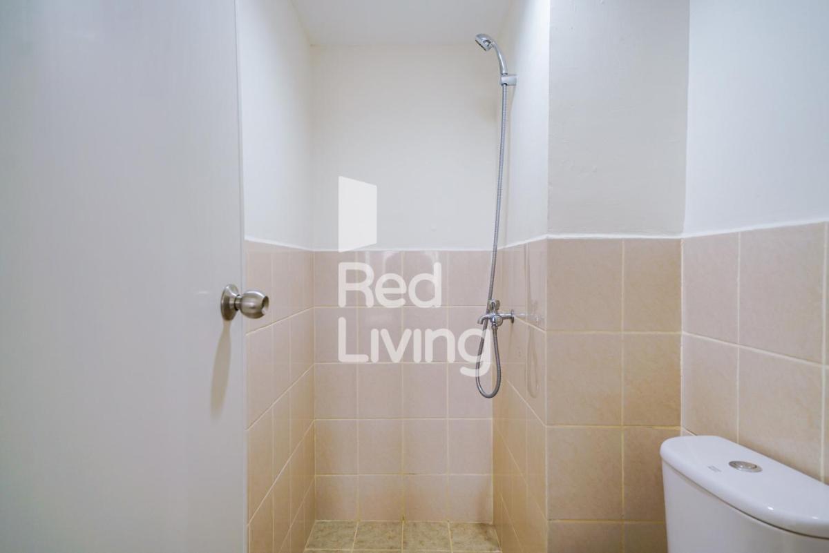 RedLiving Podomoro Golf View Apartemen - Skyland Tower Balsa - Housity