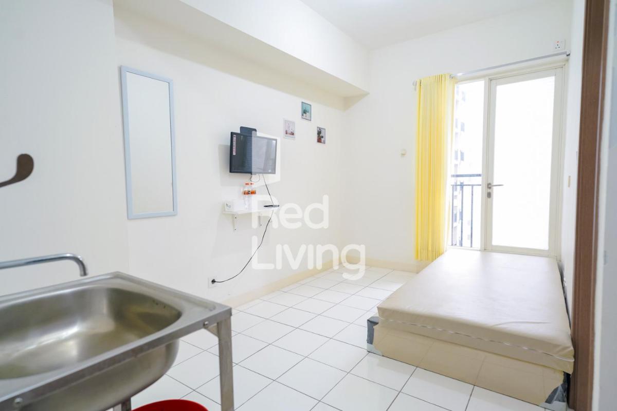 RedLiving Podomoro Golf View Apartemen - Skyland Tower Balsa - Housity