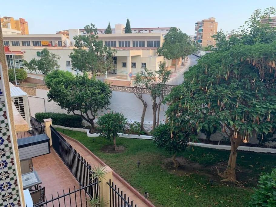 Apartamento en carihuela - Housity