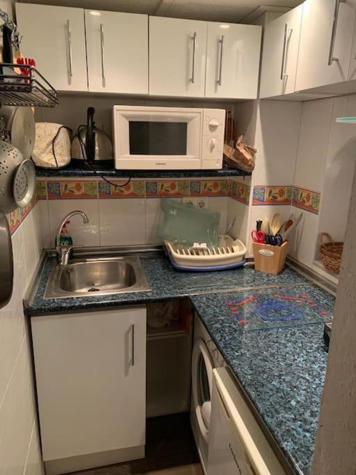 Apartamento en carihuela - Housity