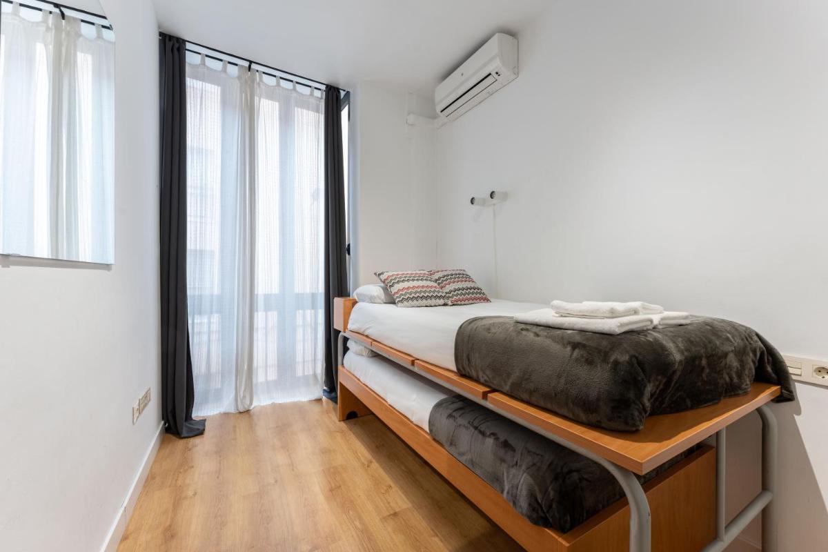 Peña RooMalaga by Bossh! Apartments - Housity