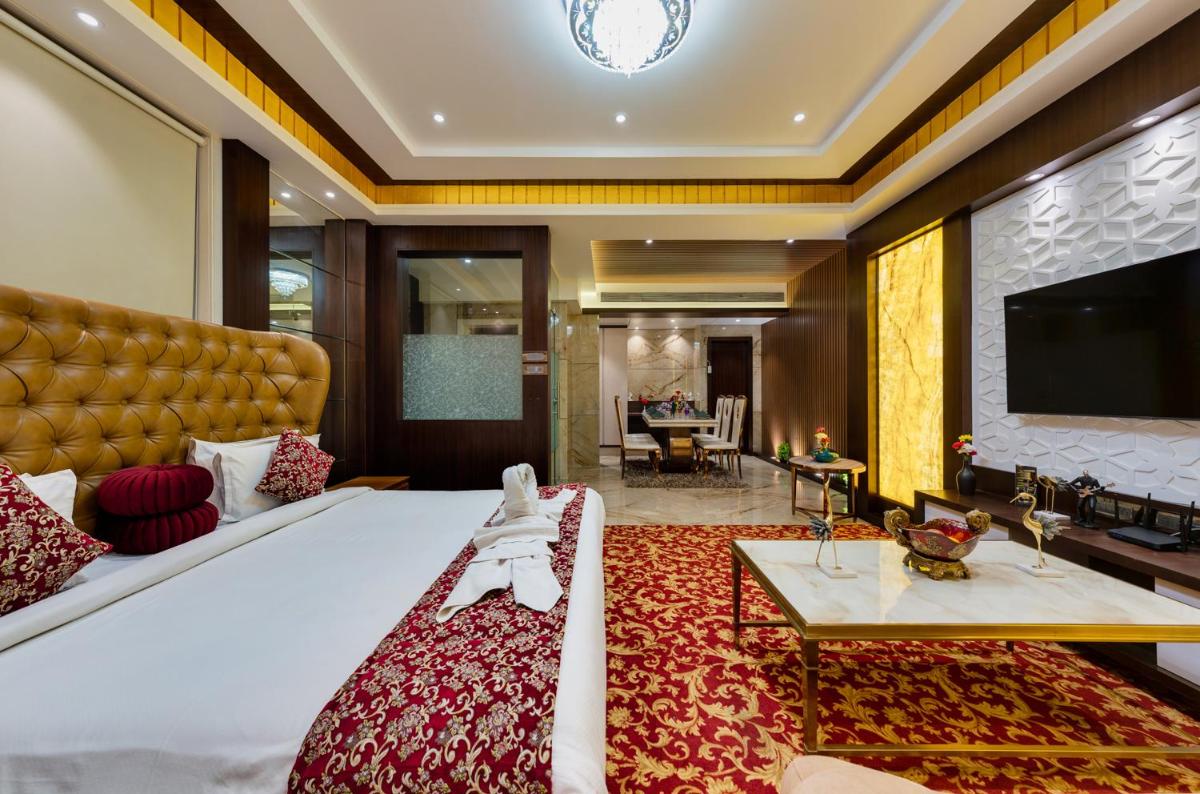 Hotel Town Palace-Best Business Hotel in Bijapur - Housity