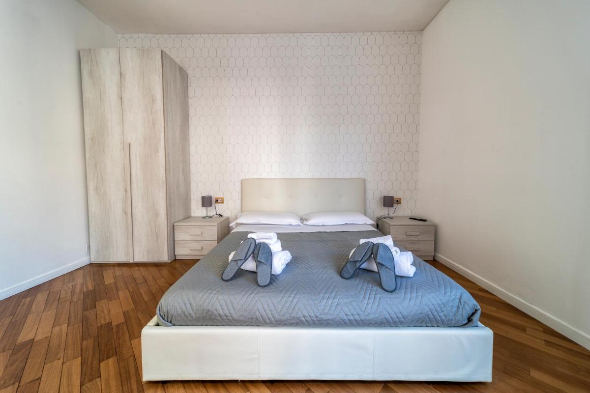 Dante 138 Class rooms & apartments - Housity