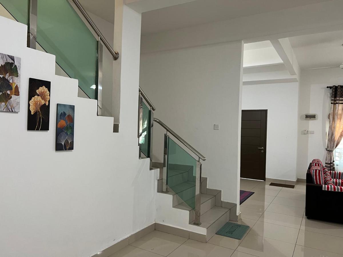 De Pontian Homestay - Housity