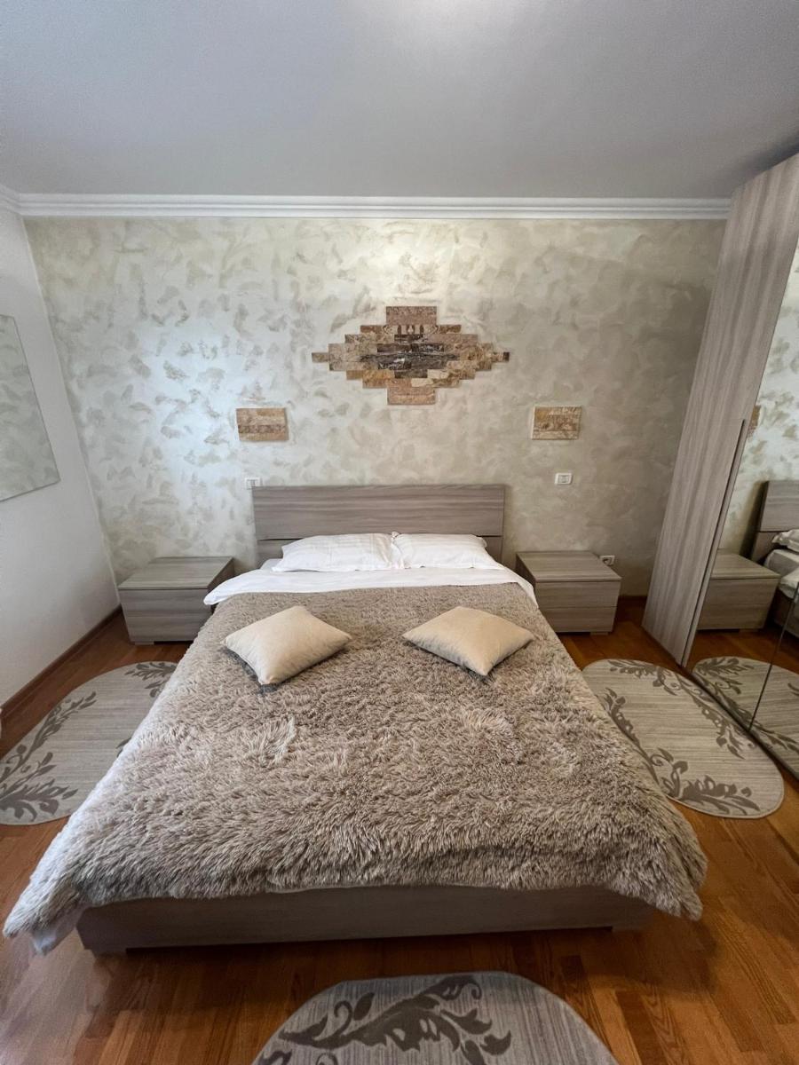 Suitetrails - Apartament Crina