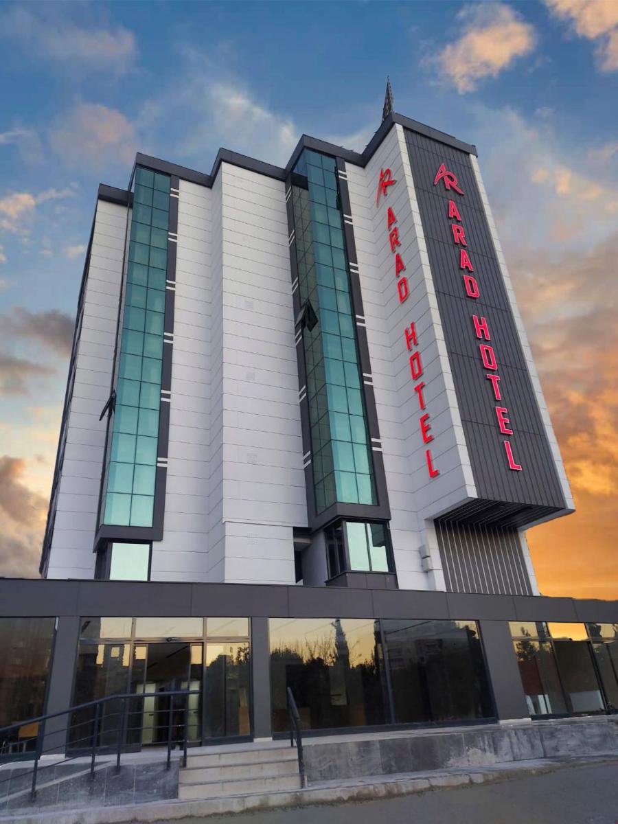 Suitetrails - Arad Otel