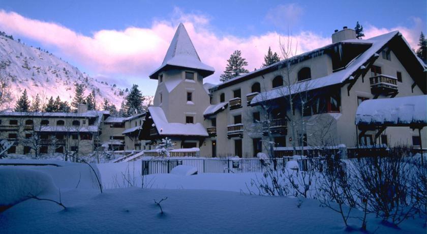 GetAways at Olympic Village Inn - Housity