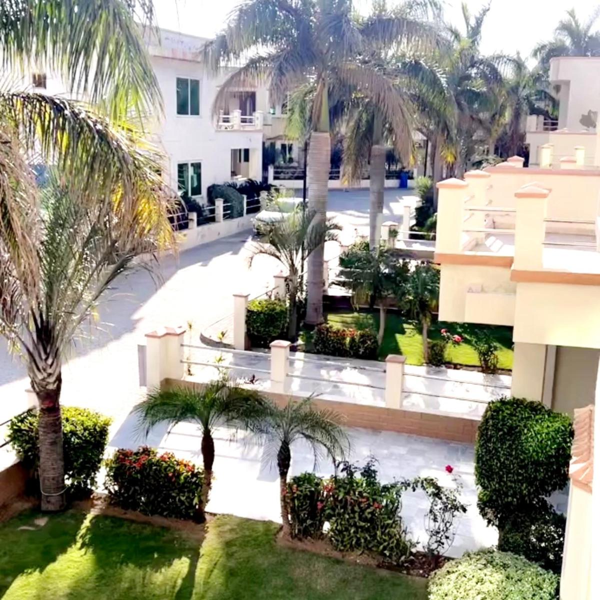 Suitetrails - Mirpur Villa