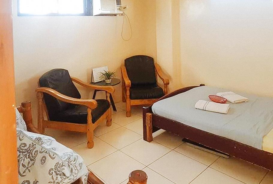 Gaylord Residence Manila - Housity