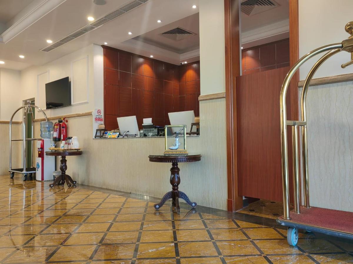 ALYA Hotel - Housity