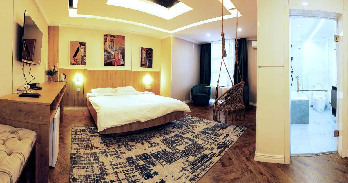 Suitetrails - TS Hotel