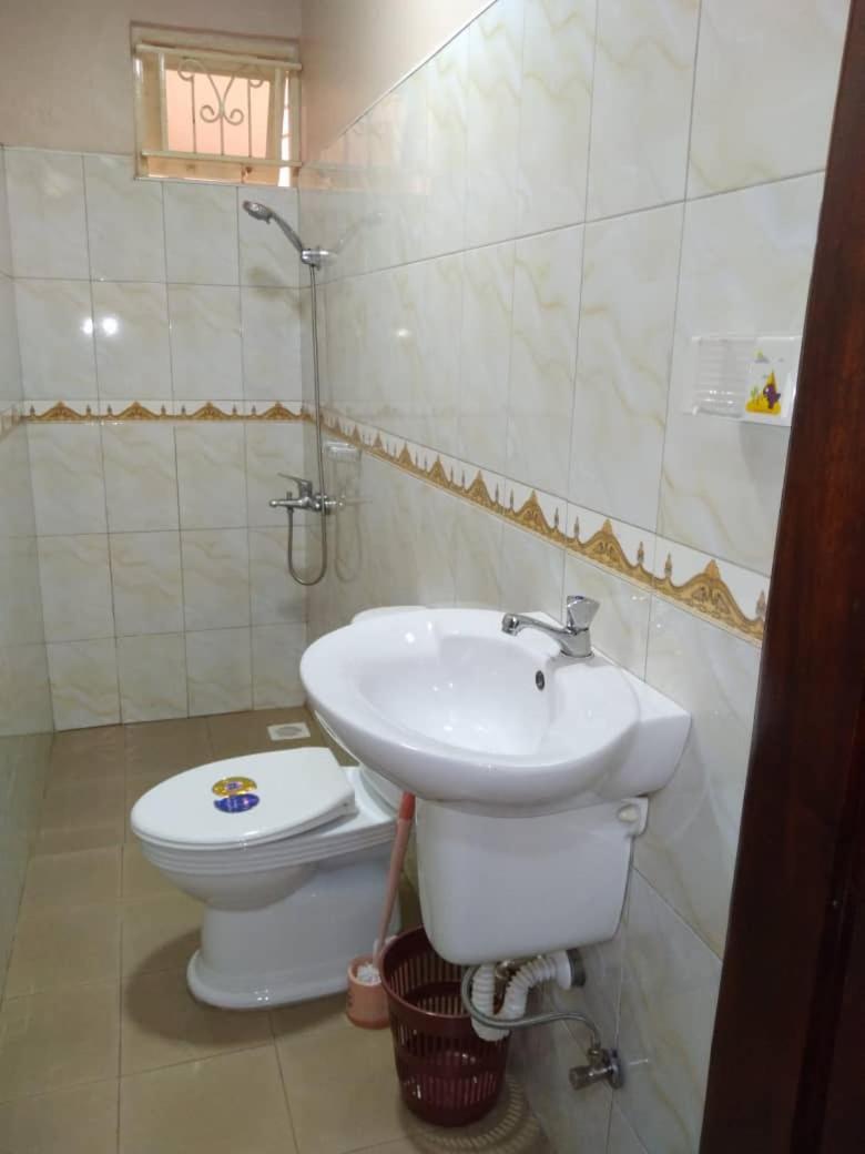 742 Hill's Apartments - Housity
