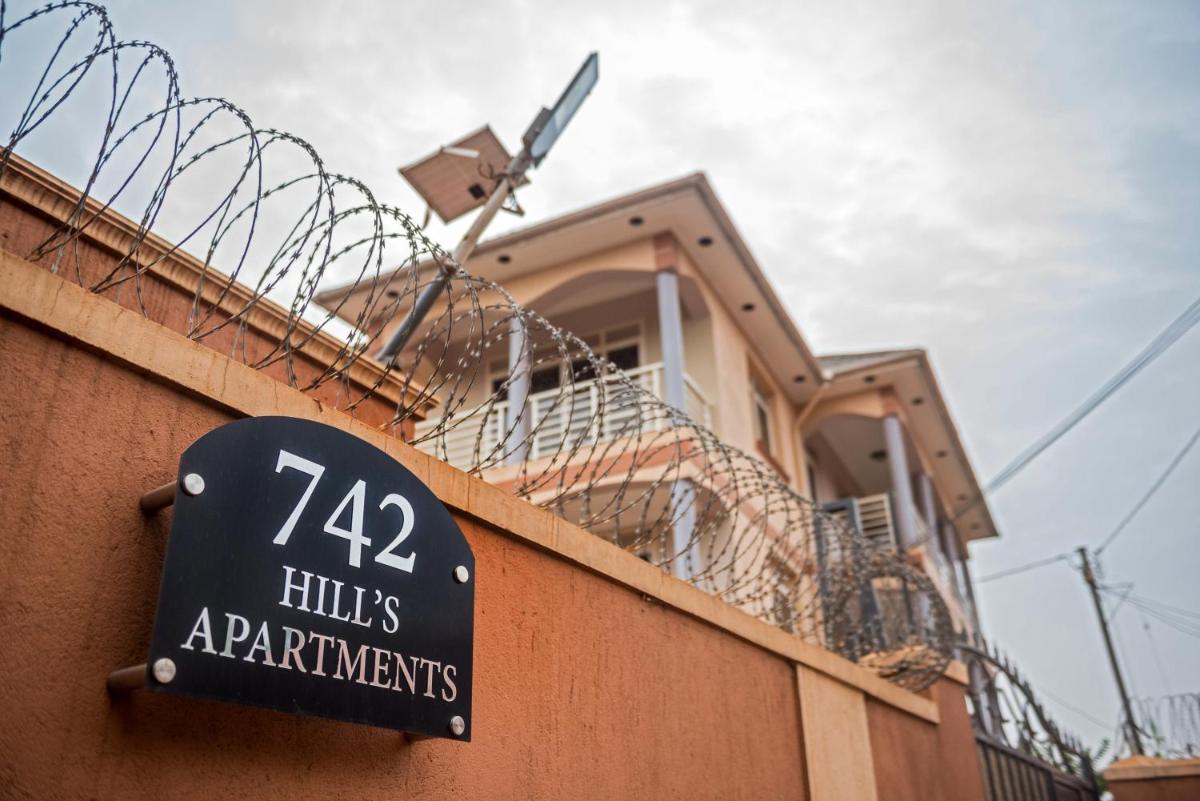 742 Hill's Apartments - Housity